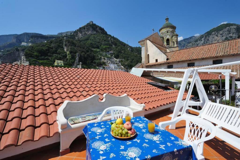 Mamma Rosanna - Apartment In Amalfi With Terrace Exterior photo