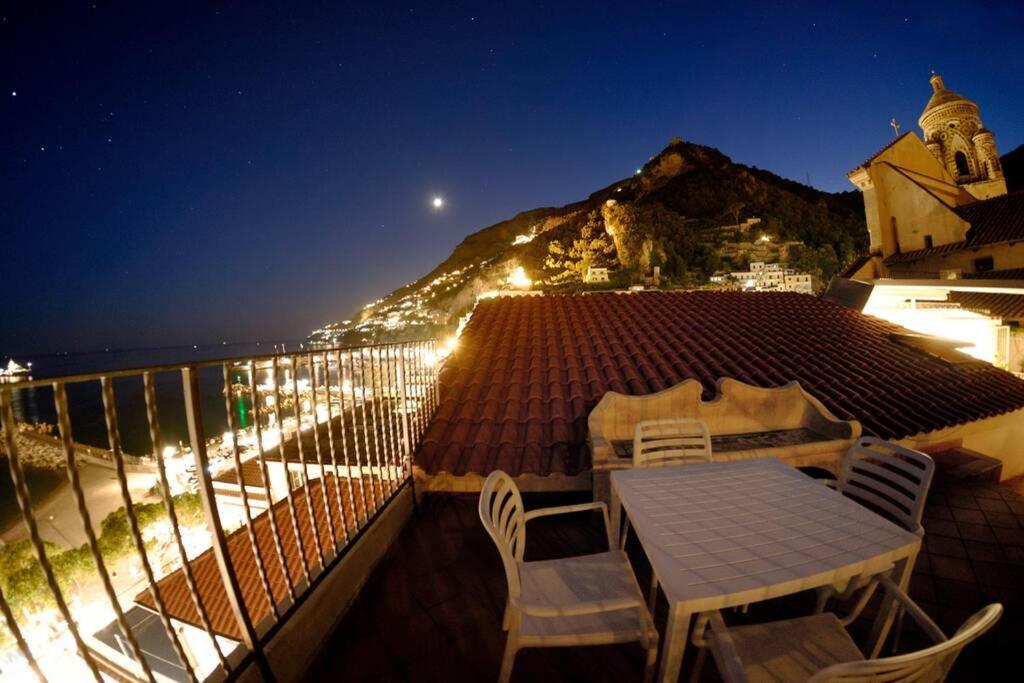 Mamma Rosanna - Apartment In Amalfi With Terrace Exterior photo