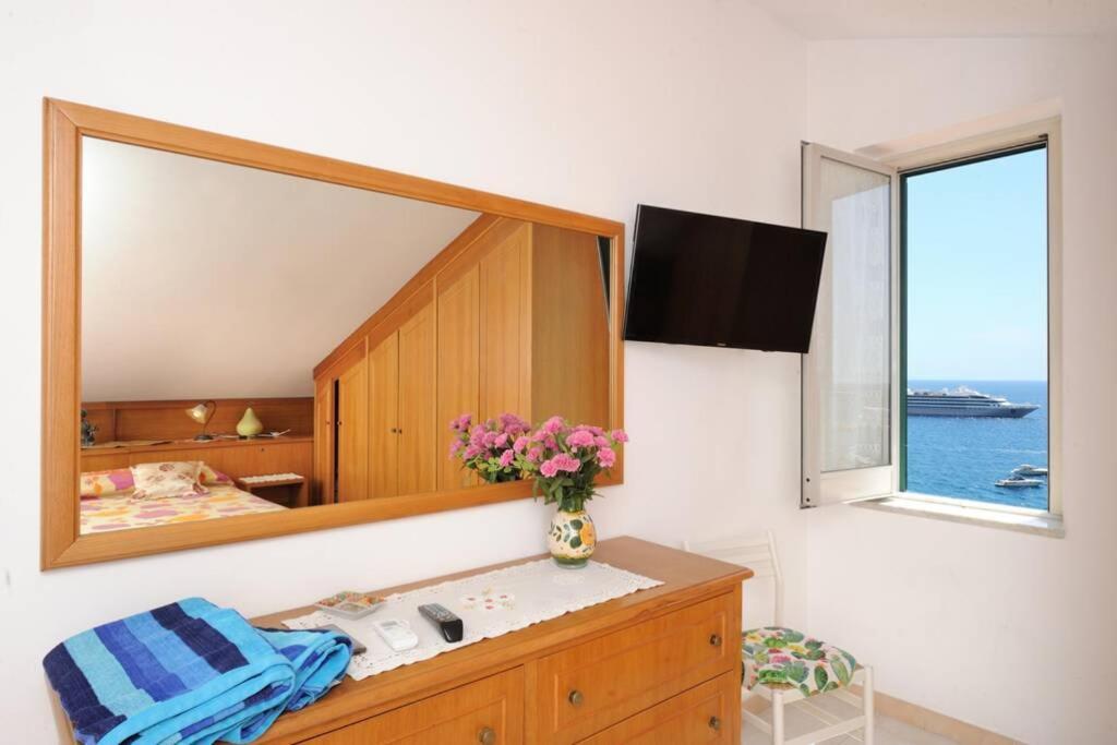 Mamma Rosanna - Apartment In Amalfi With Terrace Exterior photo